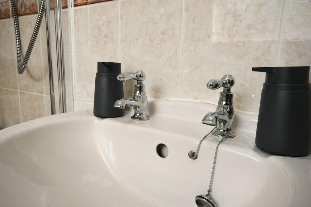 Cottage Style 3 Bedroom House - Close To City Centre & The Peaks Честерфілд Екстер'єр фото
